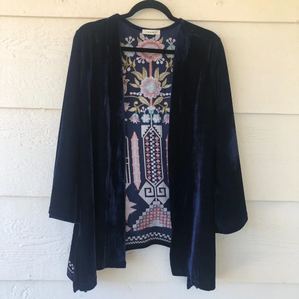 BD Collection Size M/L Velvet Embroidered Open Front Bell Sleeve Cardigan - Picture 2 of 15